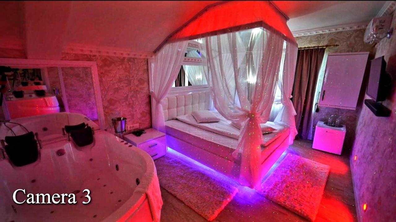 Anadi Boutique Only Adult 情趣飯店 Braşov