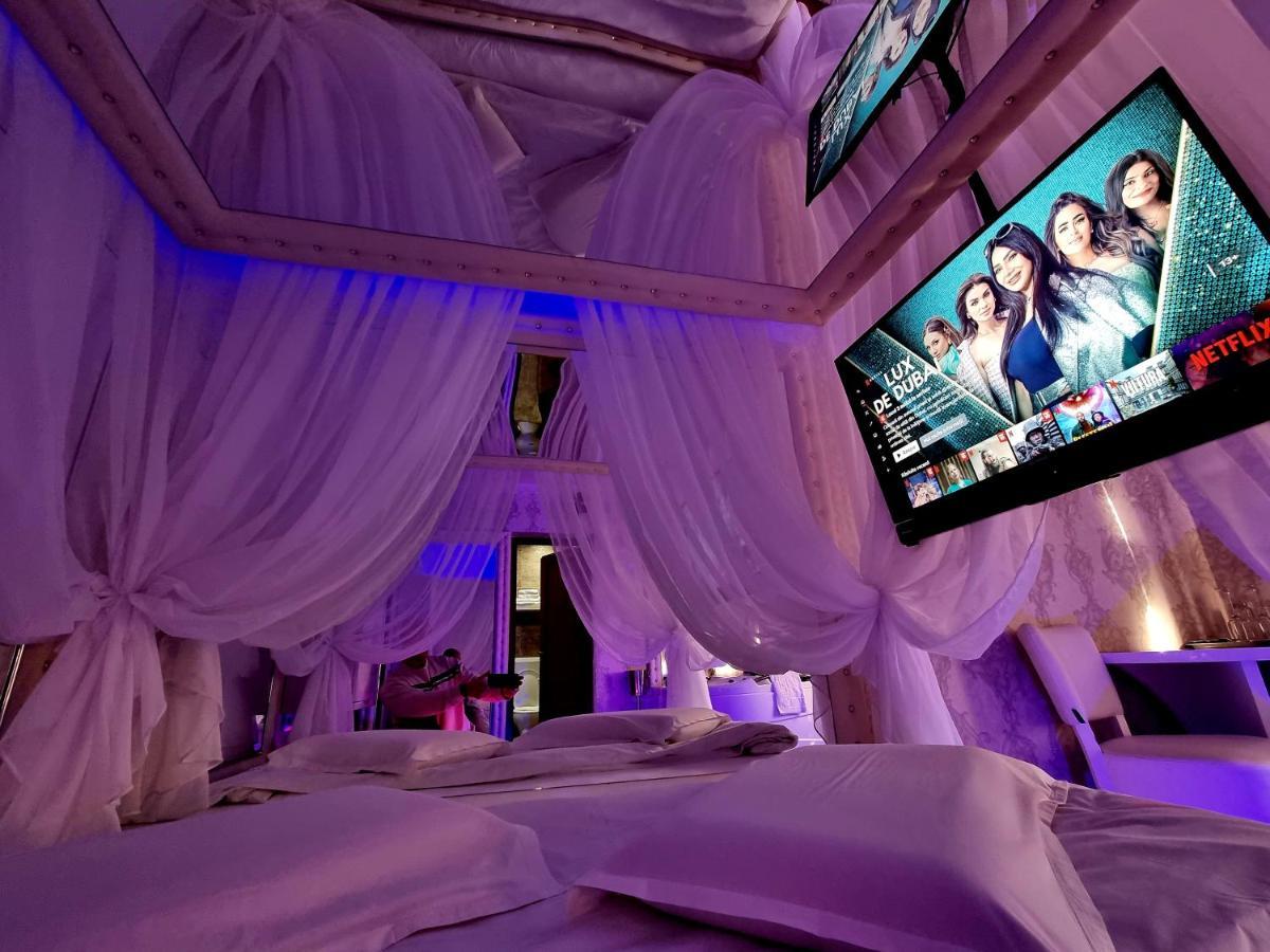Anadi Boutique Love hôtel 2*