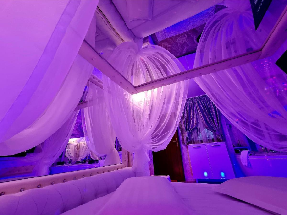 Anadi Boutique Love hôtel