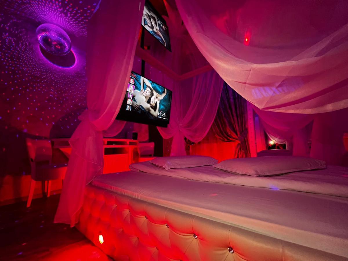 情趣飯店 Anadi Boutique Only Adult Braşov