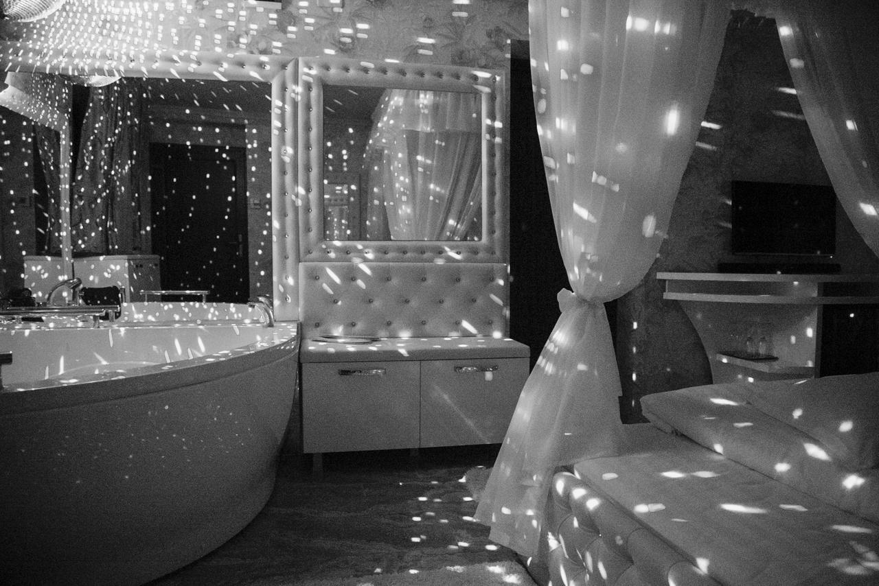Anadi Boutique Only Adult Braşov